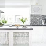 Dom w&nbsp;Markach kuchnia. Projekt wnętrza Miśkiewicz Design